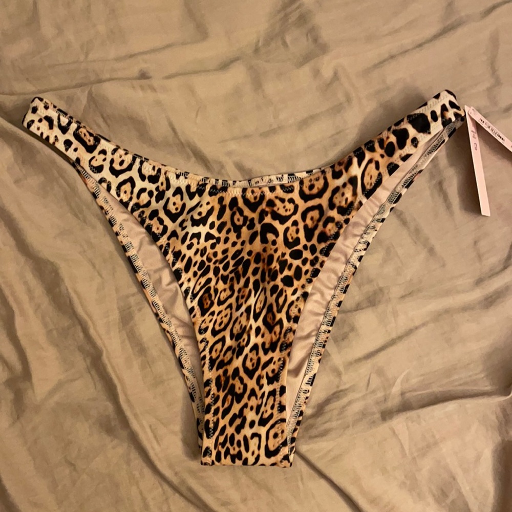 Victoria’s Secret swim bottom